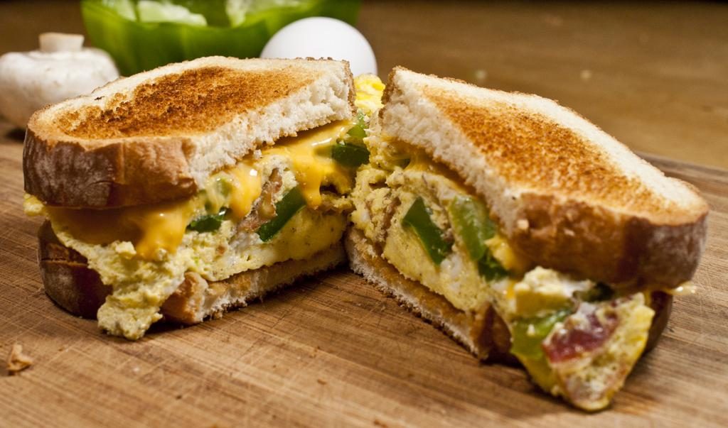 Microwave Omelette Sandwich