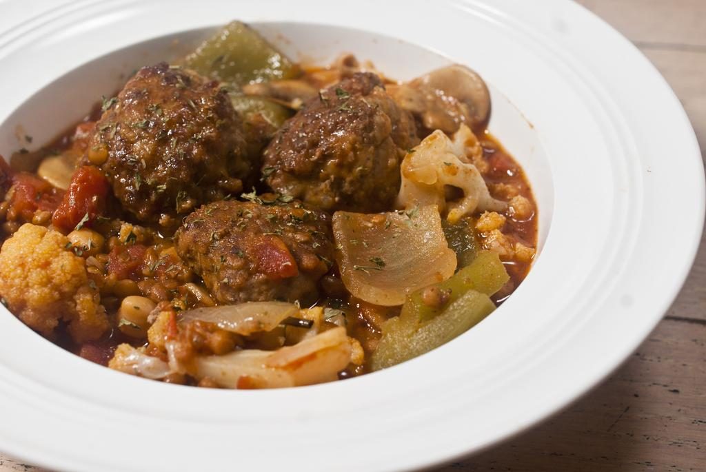 Hearty Meatball Stew: Diet Edition