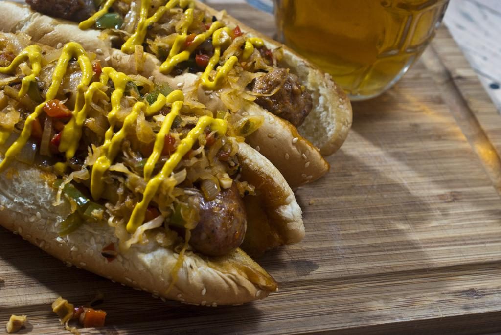 Italian Sausages with Sautéed Sriracha Veggies