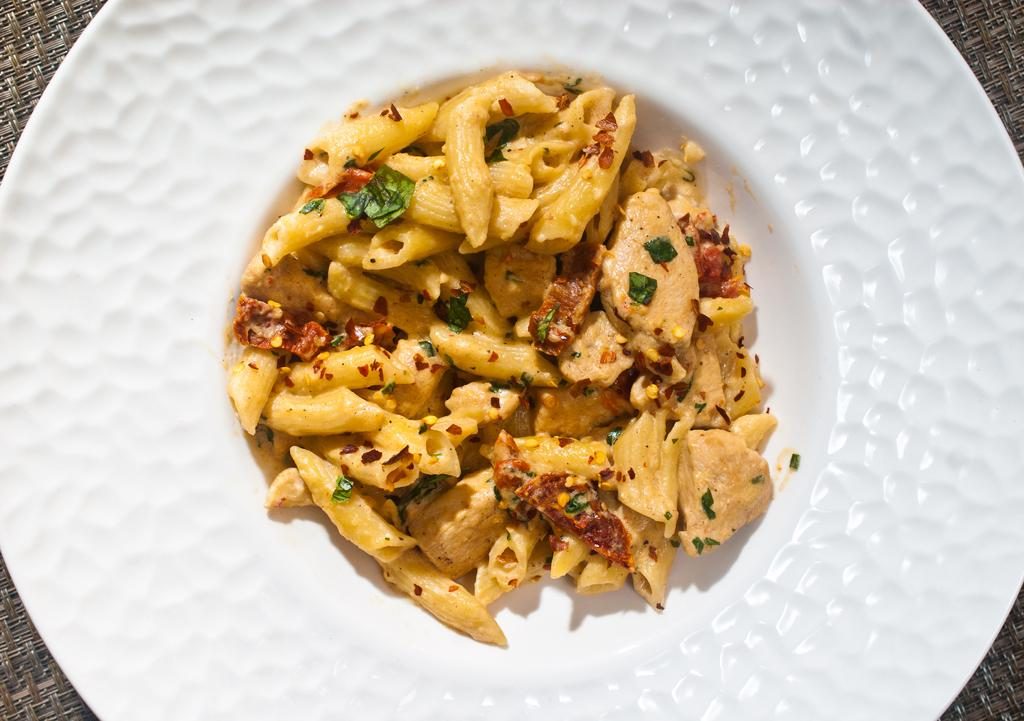 Cheesy Penne and Chicken with Sun Dried Tomatoes