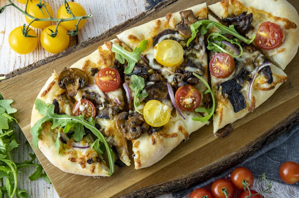 Guinness Sriracha mushroom flat bread
